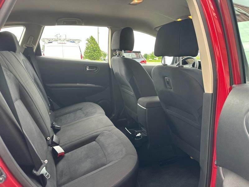 Nissan Rogue AWD 4dr S 2015