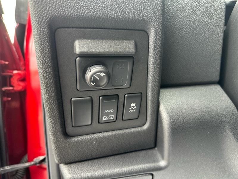 Nissan Rogue AWD 4dr S 2015