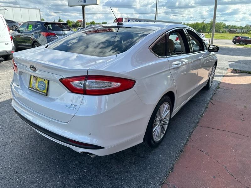Ford Fusion SE 2014