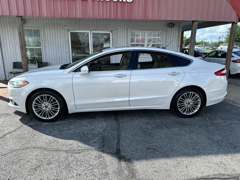 Ford Fusion SE 2014