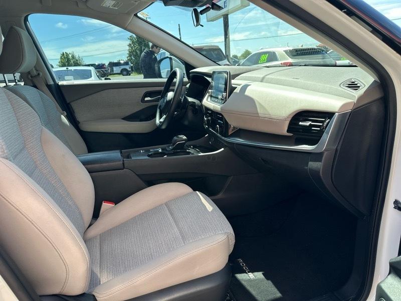 Nissan Rogue SV 2021