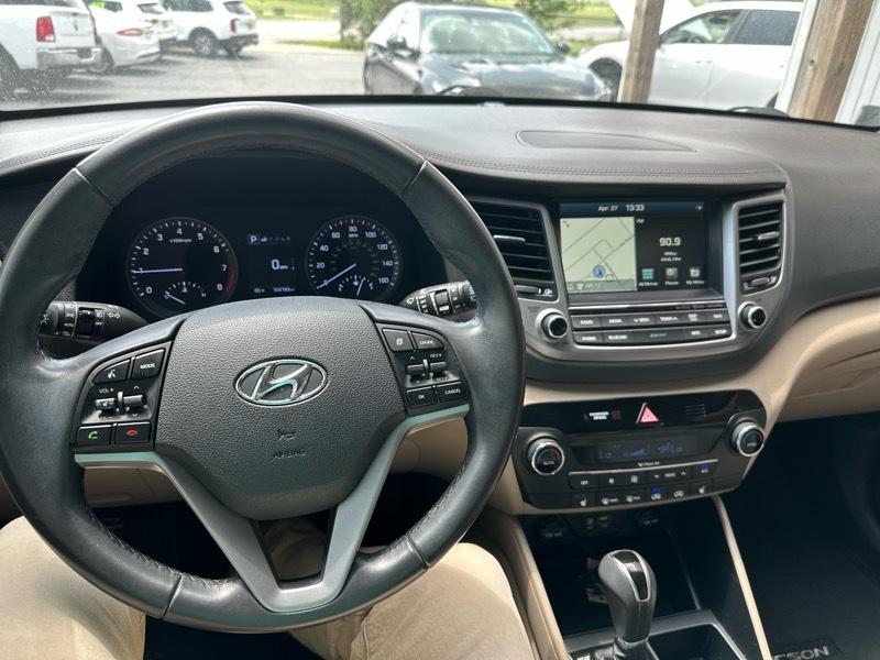 Hyundai Tucson SE Plus FWD 2017