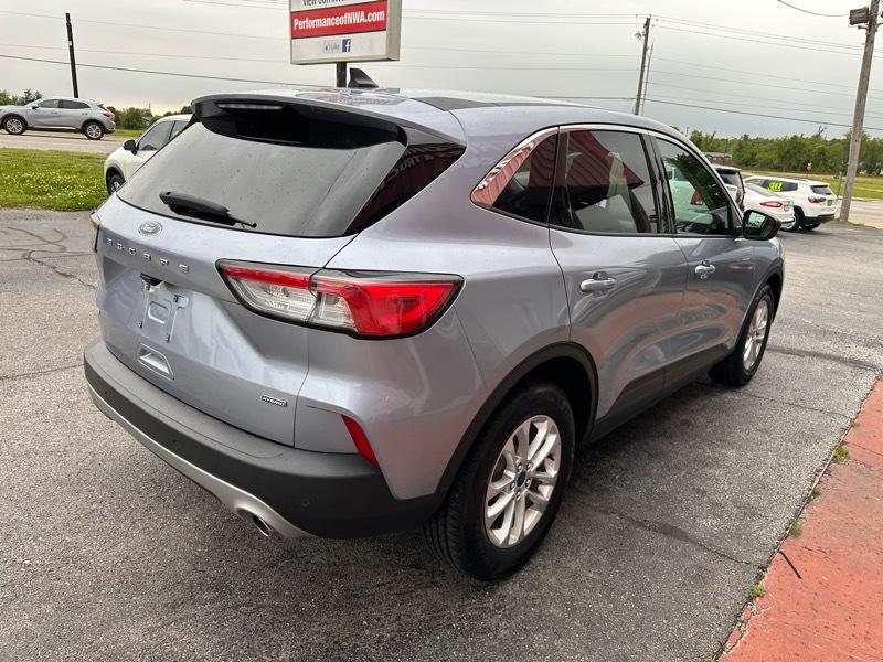 Ford Escape Hybrid SE 2022