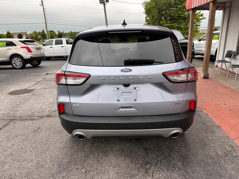 Ford Escape Hybrid SE 2022