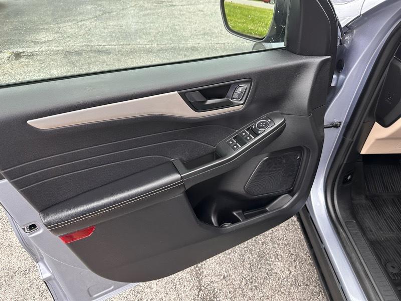 Ford Escape Hybrid SE 2022