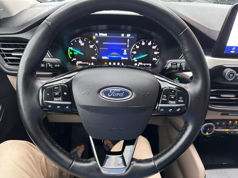 Ford Escape Hybrid SE 2022