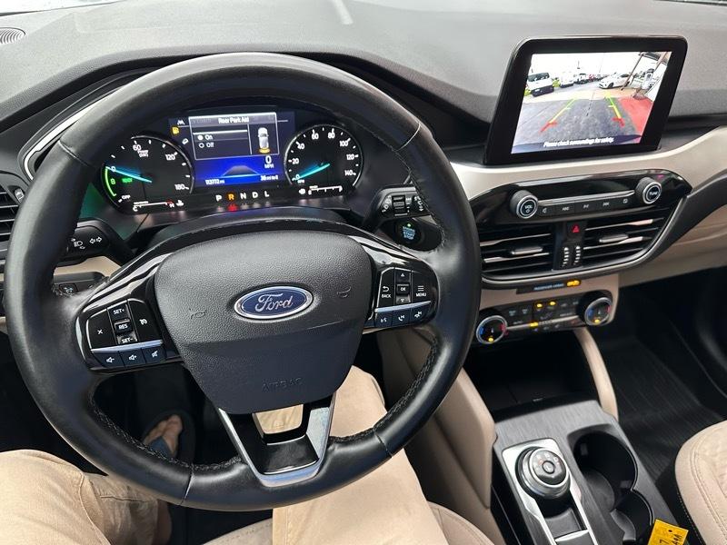 Ford Escape Hybrid SE 2022