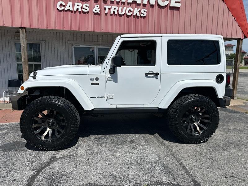 Jeep Wrangler Sahara 4WD 2017