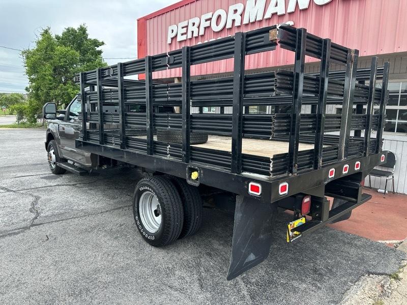 Ford F-350 SD XLT DRW 2WD 2019