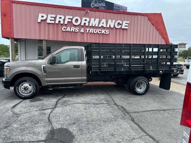 Ford F-350 SD XLT DRW 2WD 2019