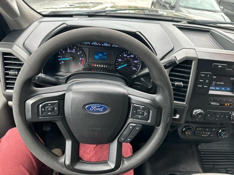 Ford F-350 SD XLT DRW 2WD 2019