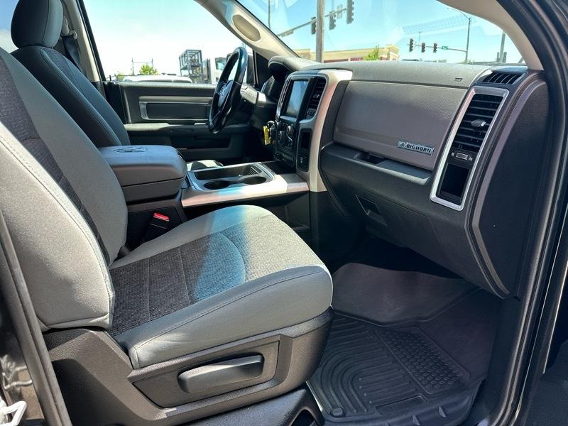 RAM 1500 4WD Crew Cab 140.5" Big Horn 2016