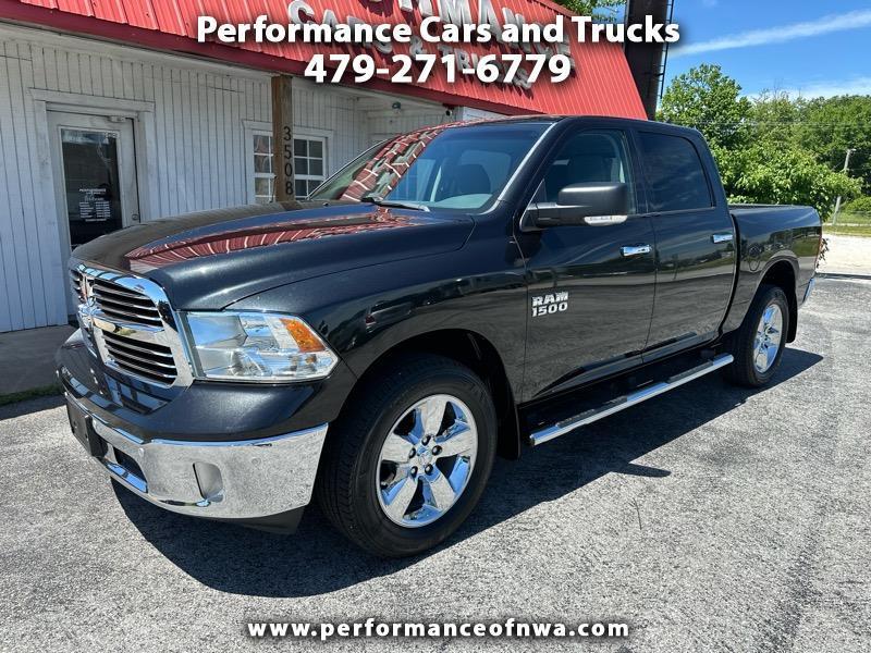 2016 RAM 1500 4WD Crew Cab 140.5" Big Horn