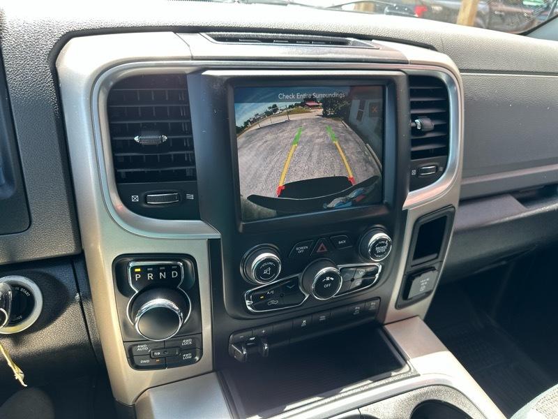 RAM 1500 4WD Crew Cab 140.5" Big Horn 2016