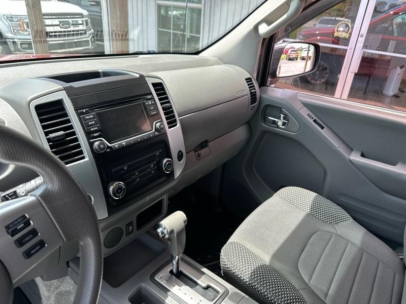 Nissan Frontier Desert Runner Crew Cab 2WD 2016
