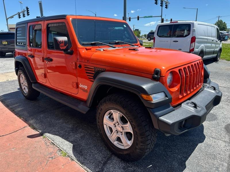 Jeep Wrangler Unlimited Sport 2018