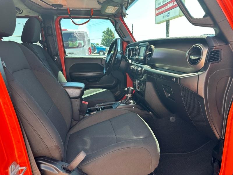 Jeep Wrangler Unlimited Sport 2018