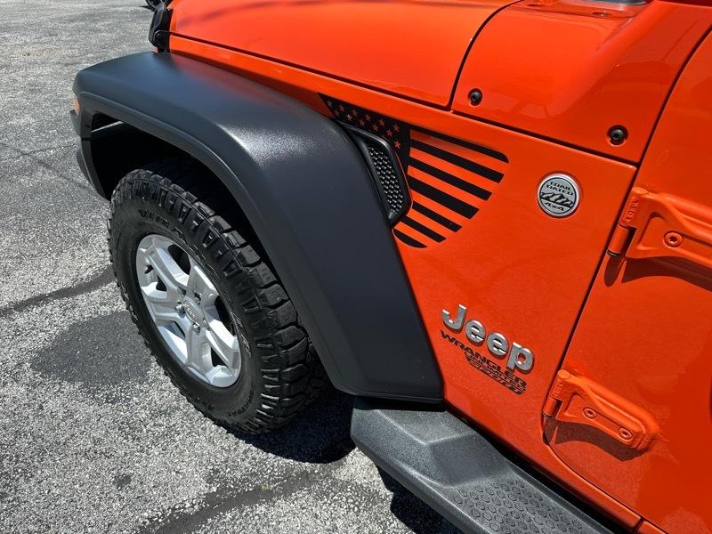 Jeep Wrangler Unlimited Sport 2018