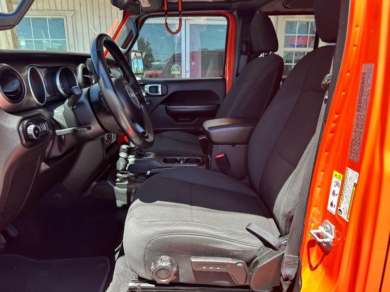 Jeep Wrangler Unlimited Sport 2018