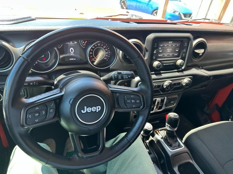 Jeep Wrangler Unlimited Sport 2018
