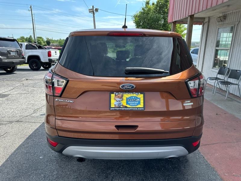 Ford Escape SE FWD 2017