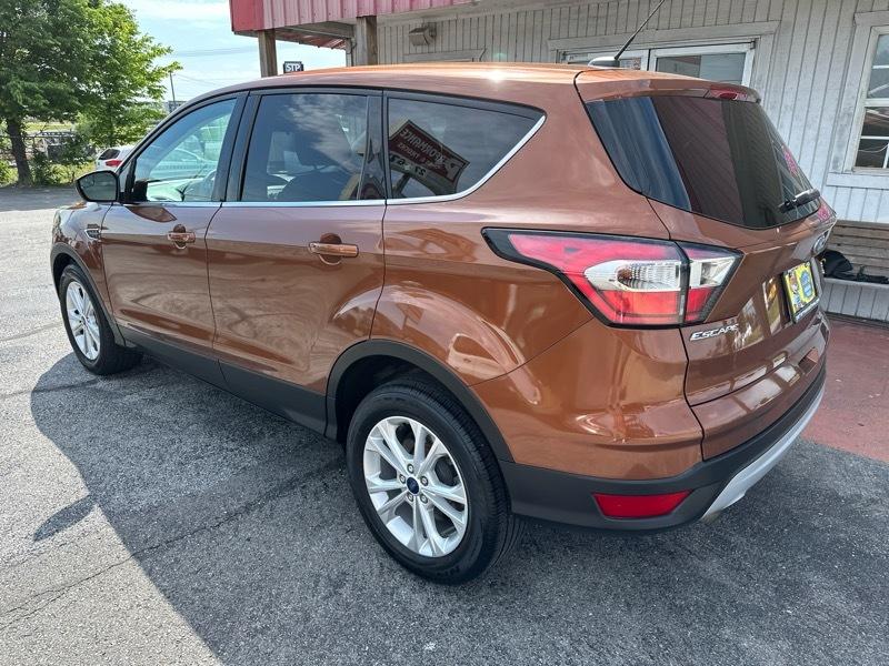 Ford Escape SE FWD 2017