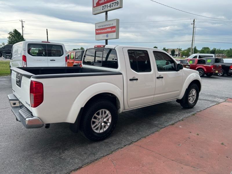 Nissan Frontier SV Crew Cab 4WD 2019