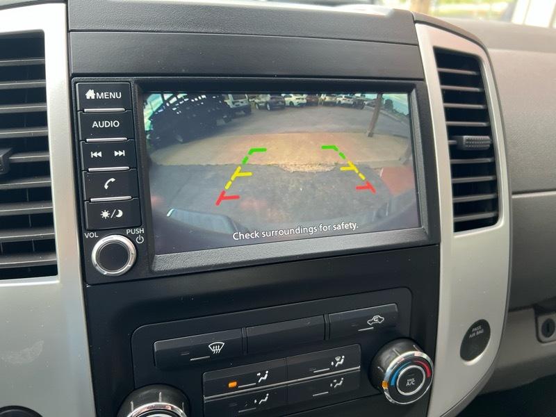 Nissan Frontier SV Crew Cab 4WD 2019