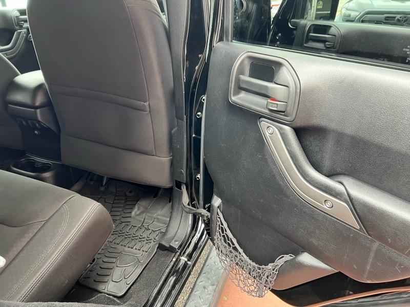 Jeep Wrangler Unlimited Sport 4WD 2015
