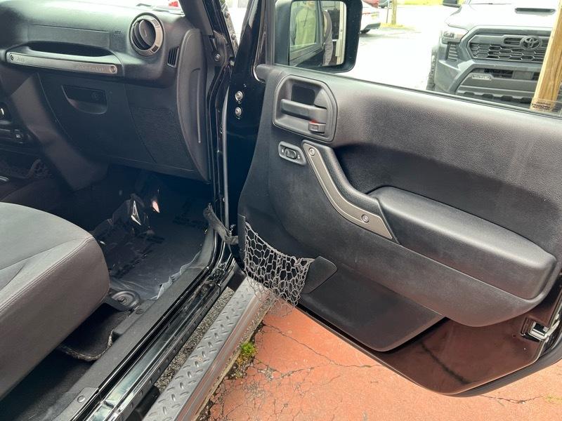 Jeep Wrangler Unlimited Sport 4WD 2015