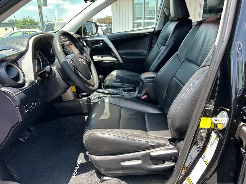 Toyota RAV4 XLE AWD 2014