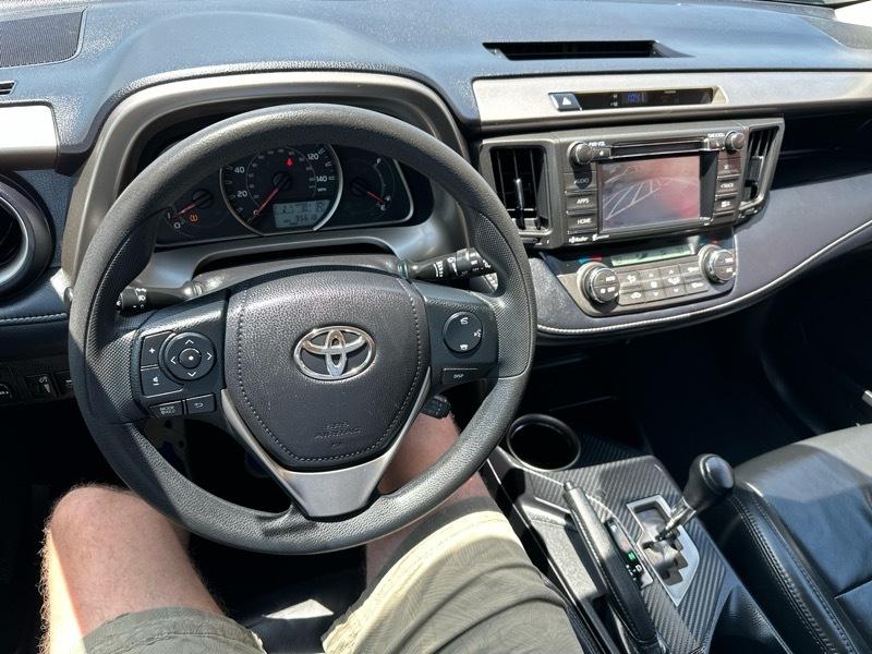 Toyota RAV4 XLE AWD 2014