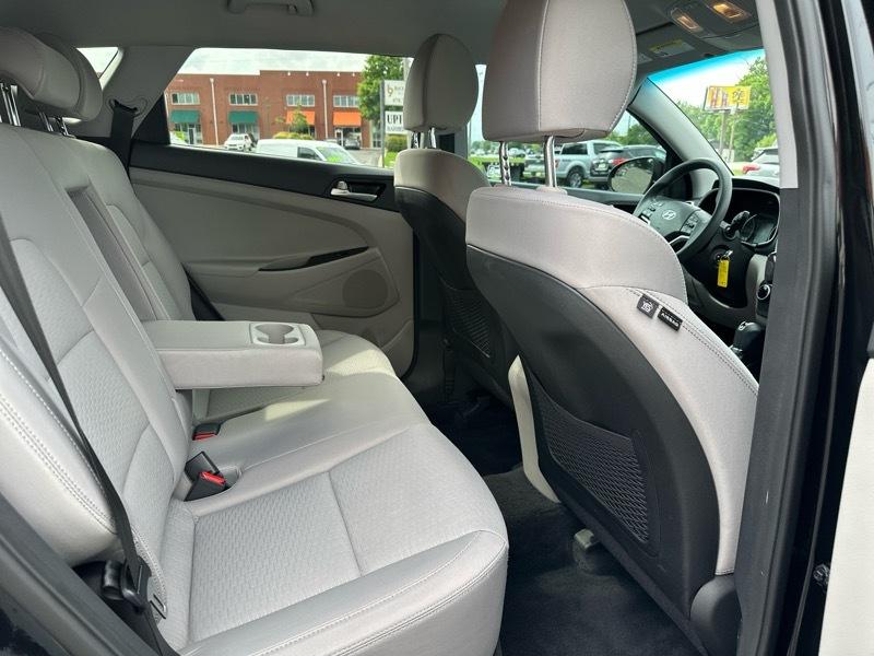 Hyundai Tucson SE 2021
