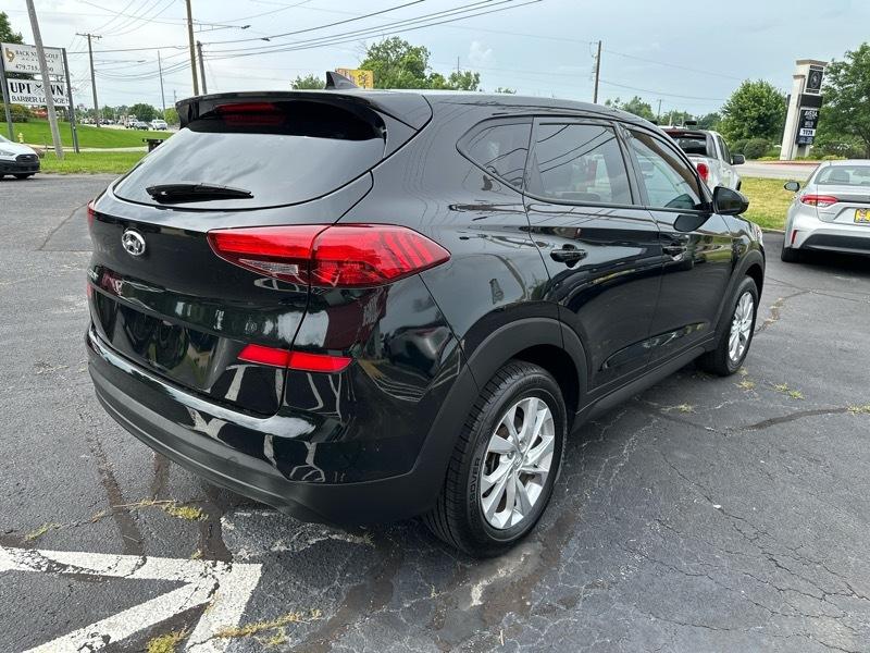 Hyundai Tucson SE 2021