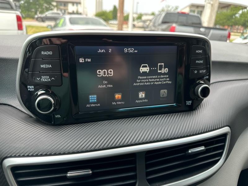 Hyundai Tucson SE 2021