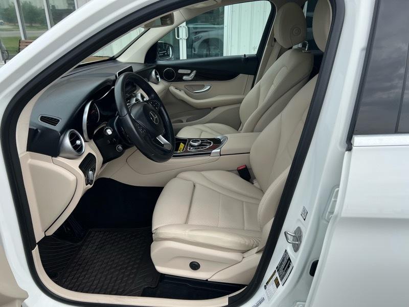 Mercedes-Benz GLC-Class GLC300 4MATIC 2018