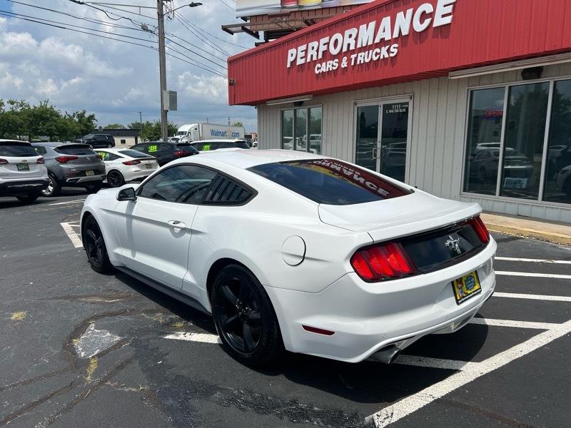 Ford Mustang V6 Coupe 2016