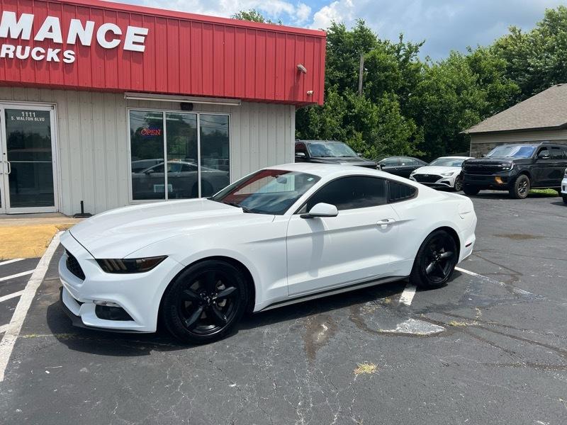 Ford Mustang V6 Coupe 2016