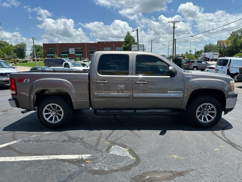 GMC Sierra 1500 SLE Crew Cab 4WD 2012