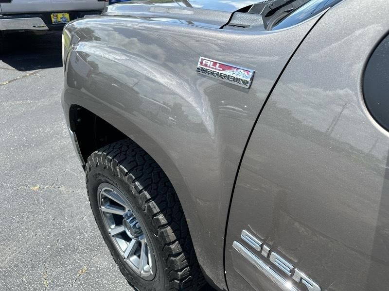 GMC Sierra 1500 SLE Crew Cab 4WD 2012
