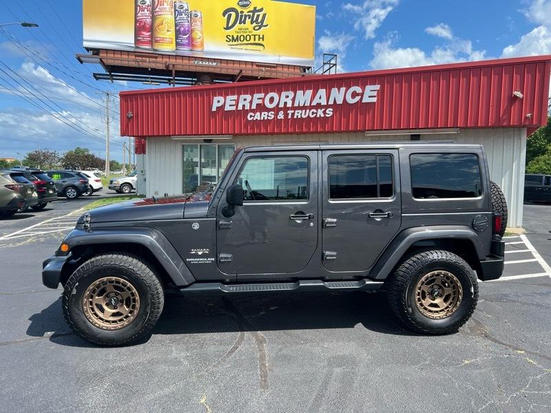 Jeep Wrangler Unlimited Sahara 4WD 2017