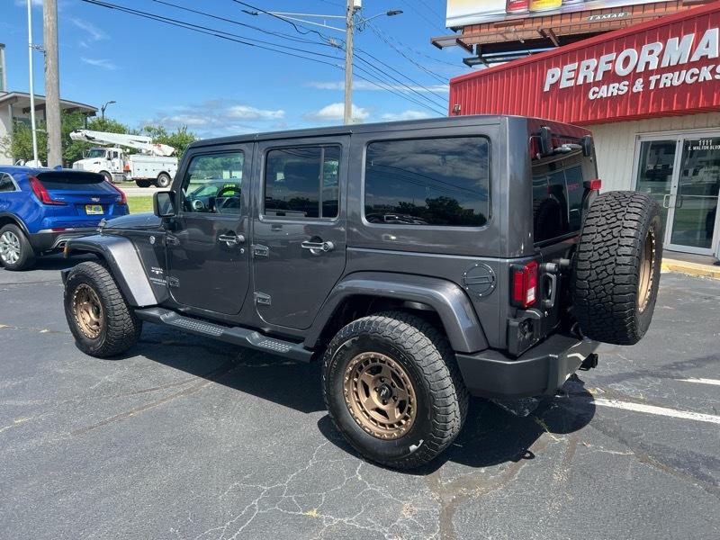 Jeep Wrangler Unlimited Sahara 4WD 2017