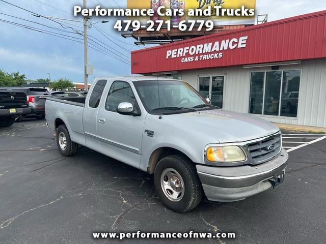 Silver 2002 Ford F-150 XLT SuperCab SB Pickup Truck Rear-Wheel Drive Automatic
