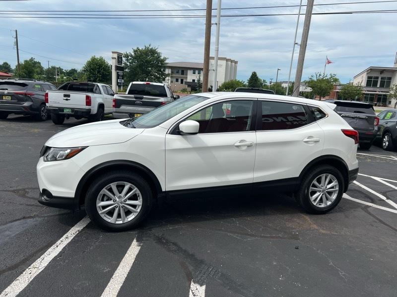 Nissan Rogue Sport S 4D SUV AWD 2018