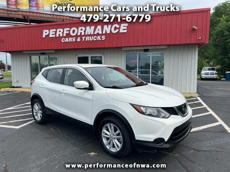 Nissan Rogue Sport S 4D SUV AWD 2018
