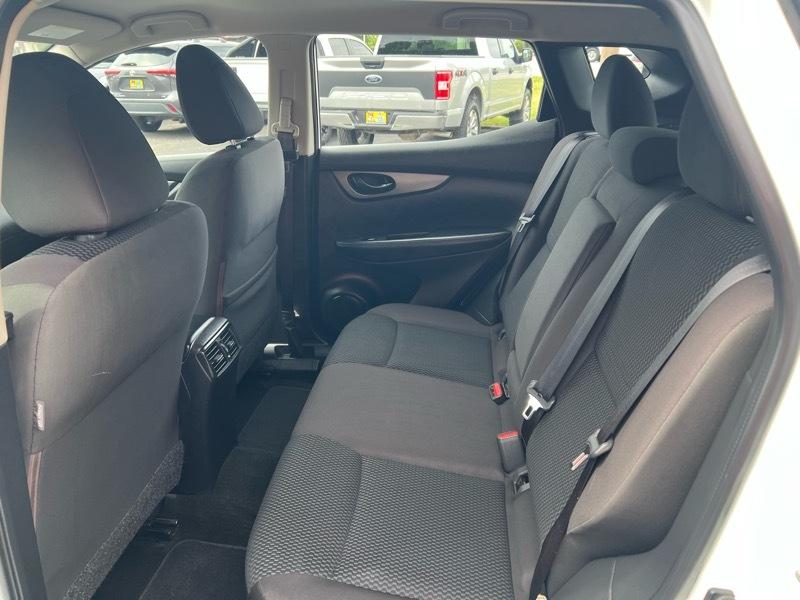 Nissan Rogue Sport S 4D SUV AWD 2018