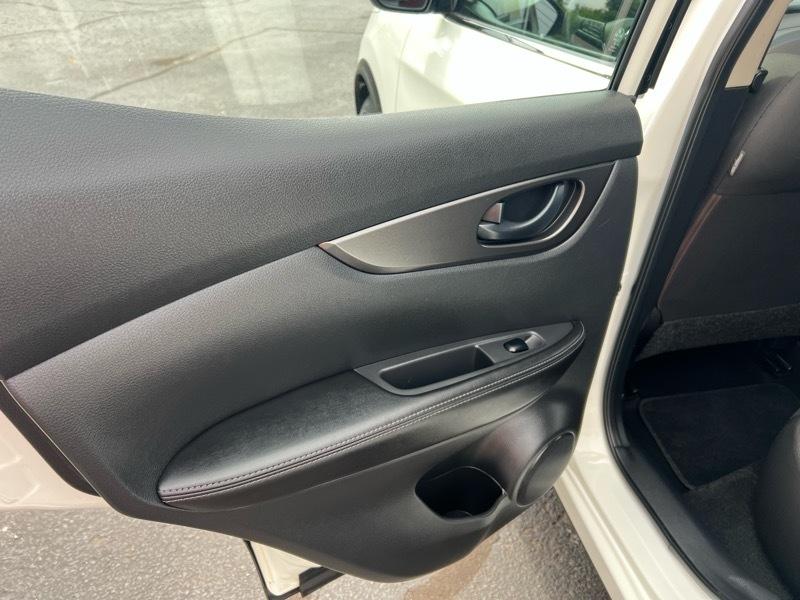 Nissan Rogue Sport S 4D SUV AWD 2018