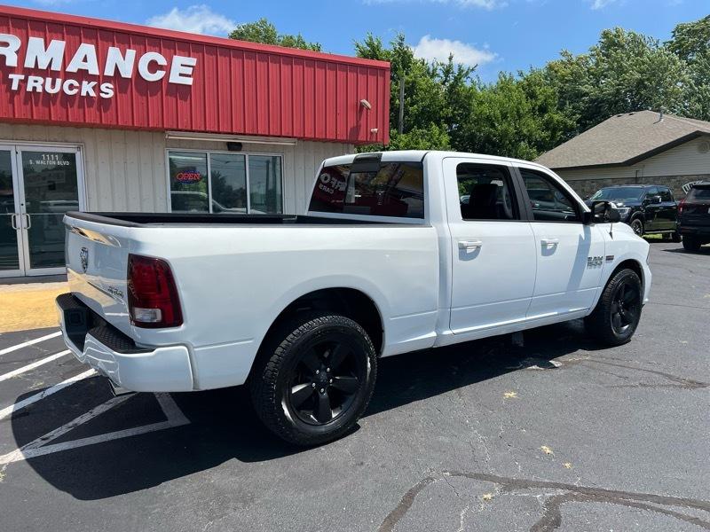 RAM 1500 Sport Crew Cab LWB 4WD 2016