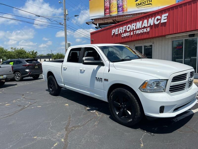 RAM 1500 Sport Crew Cab LWB 4WD 2016