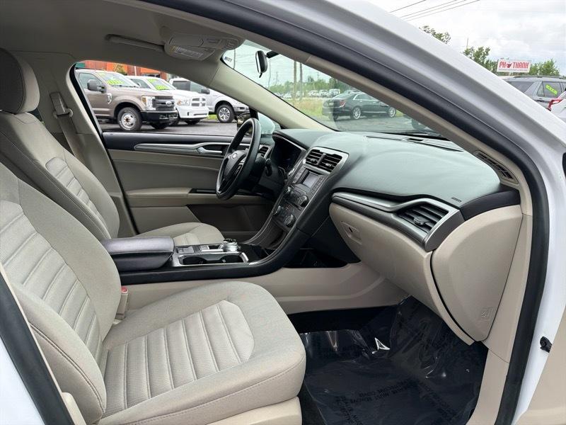 Ford Fusion SE 2018